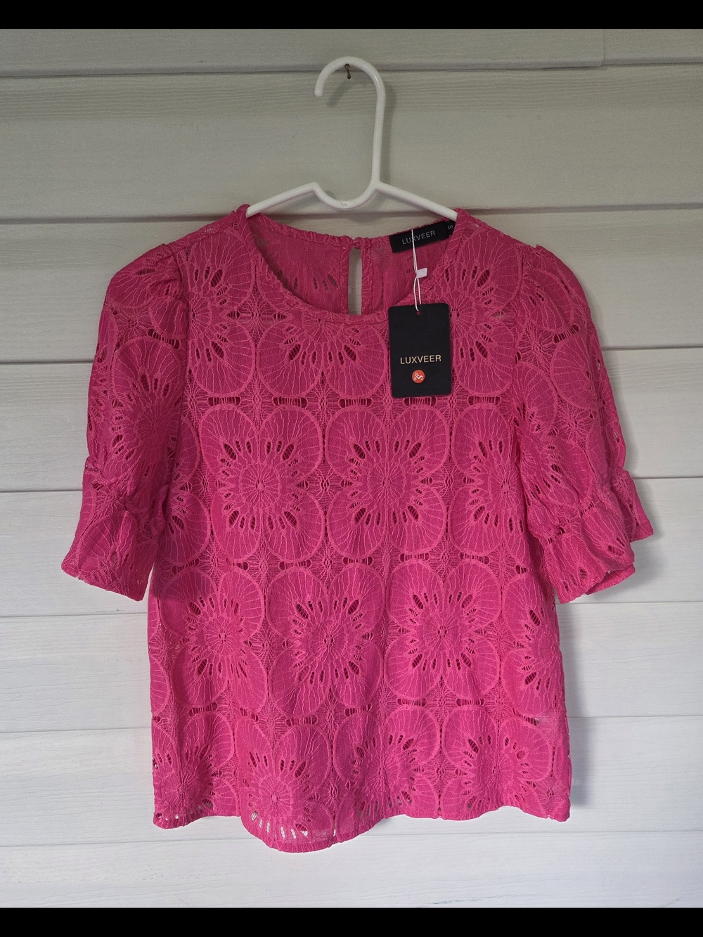 Fuchsia Lace Short-Sleeve Blouse Size Small Luxveer